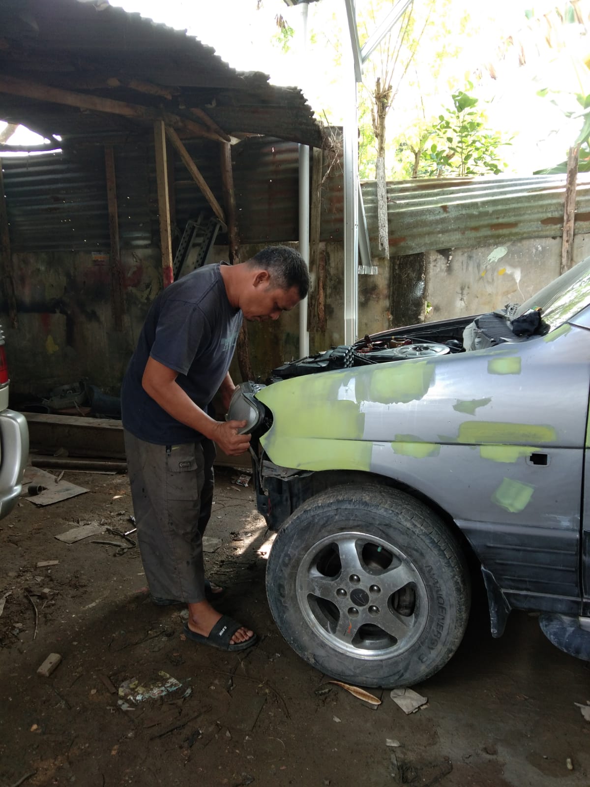 Car Polishing Before